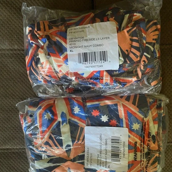 Free People, XL(16) Fireside Henley Top L/S w/thumbhole, NWT - Picture 4 of 7